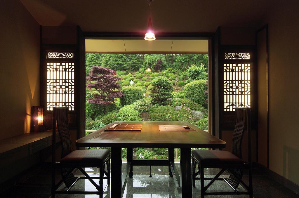 Kounkaku Hotel Nihonmatsu ภายนอก รูปภาพ
