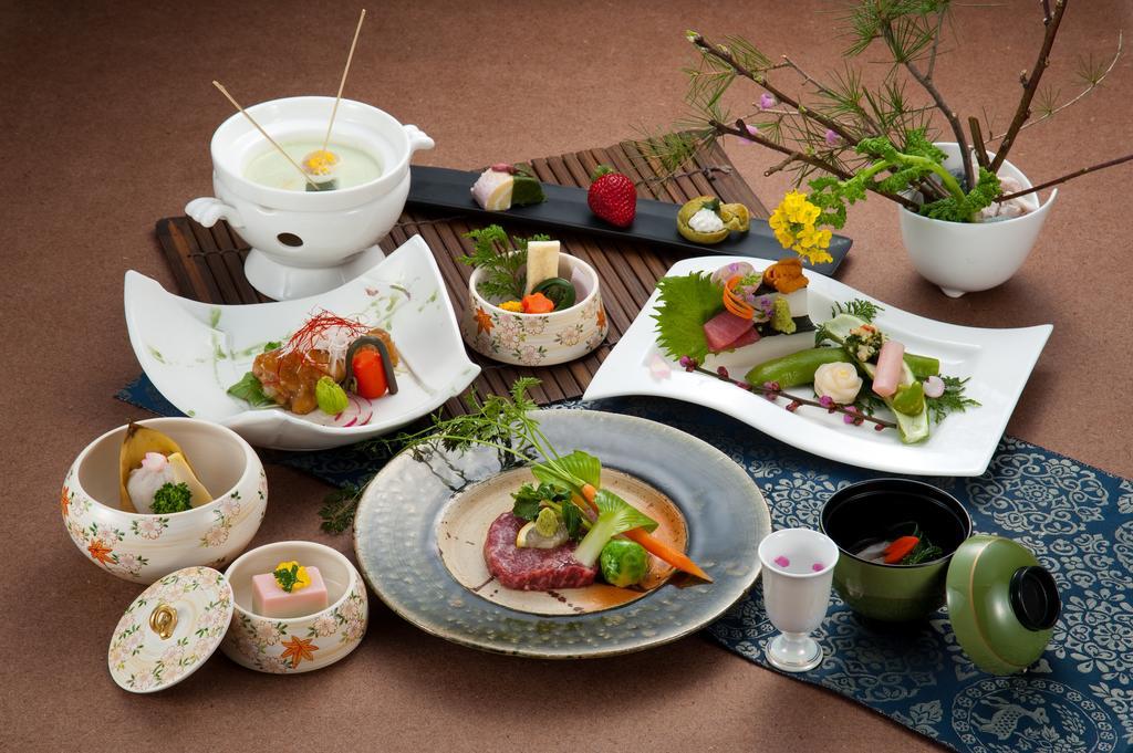 Kounkaku Hotel Nihonmatsu ภายนอก รูปภาพ